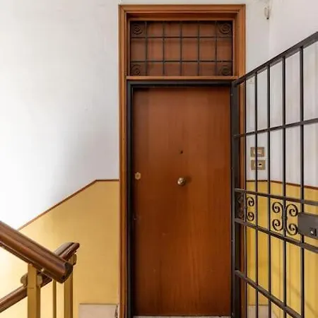 Διαμέρισμα In Via Del Pratello *