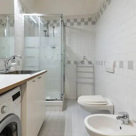 In Via Del Pratello Apartment *