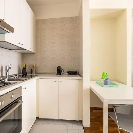 In Via Del Pratello Apartment Bologna