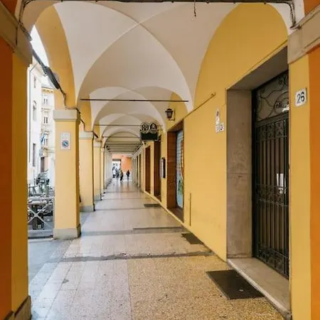 In Via Del Pratello Lejlighed